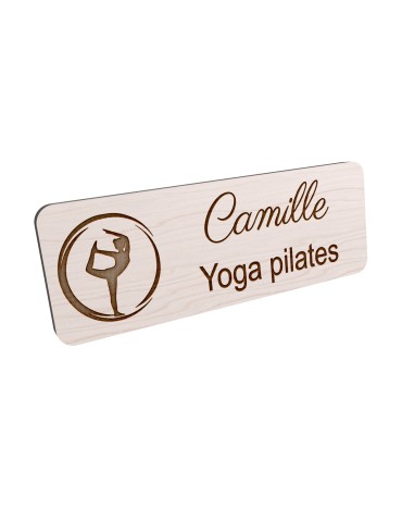 Badge personnalisé yoga et pilates, motif yoga, Pilates et mouvement, vue en biais